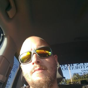 Meet your Posher, Tom